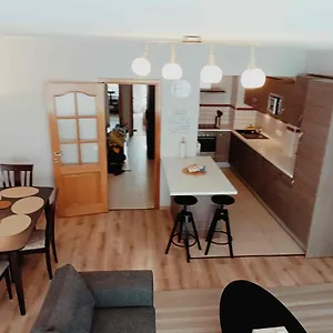 https://cozy-2-bedroom-apartment-montgomery-area.brusselshotelsbook.com