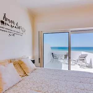 https://sky-wonderful-view-to-the-beach-quarteira.hotelaalgarve.com